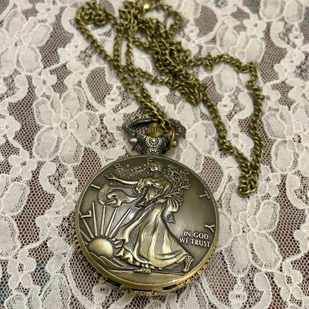 Lady Liberty Quartz Pocket Watch Pendant Necklace