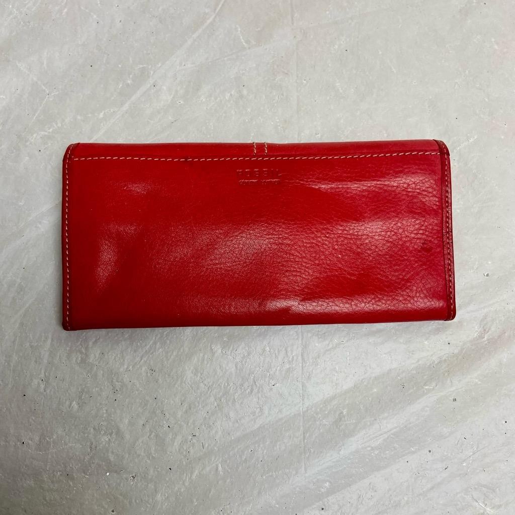 Vintage, Fossil Red Leather Long Wallet 7.5in x 4in