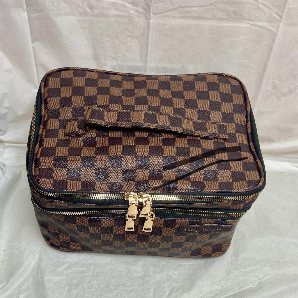 Beautihome Brown Checkered Overnight Bag 10.5in x 8in x 7in