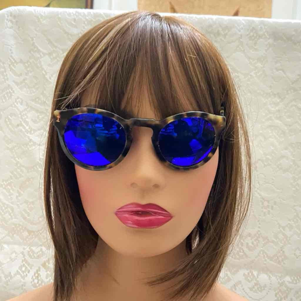 Vintage Illesteva Leonard Brown Tortoise Mirrored Sunglasses with Original Case
