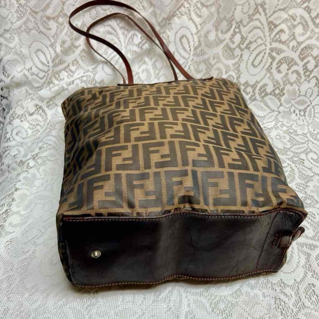 Vintage Fendi Zucca Brown Canvas Hand Bag Tote 14in x 13in x 4in