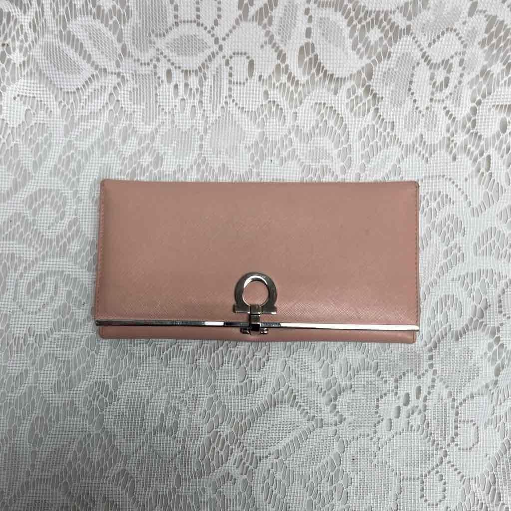 Vintage, Salvatore Ferragamo Pink Leather, Bifold, Long, Wallet 7.5in x 4 in