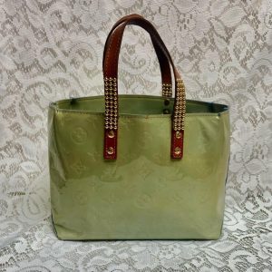 Louis Vuitton, Reade, Vernis Mono Green Tote or Hand Bag 11in x 7n x 4in(MI0063)