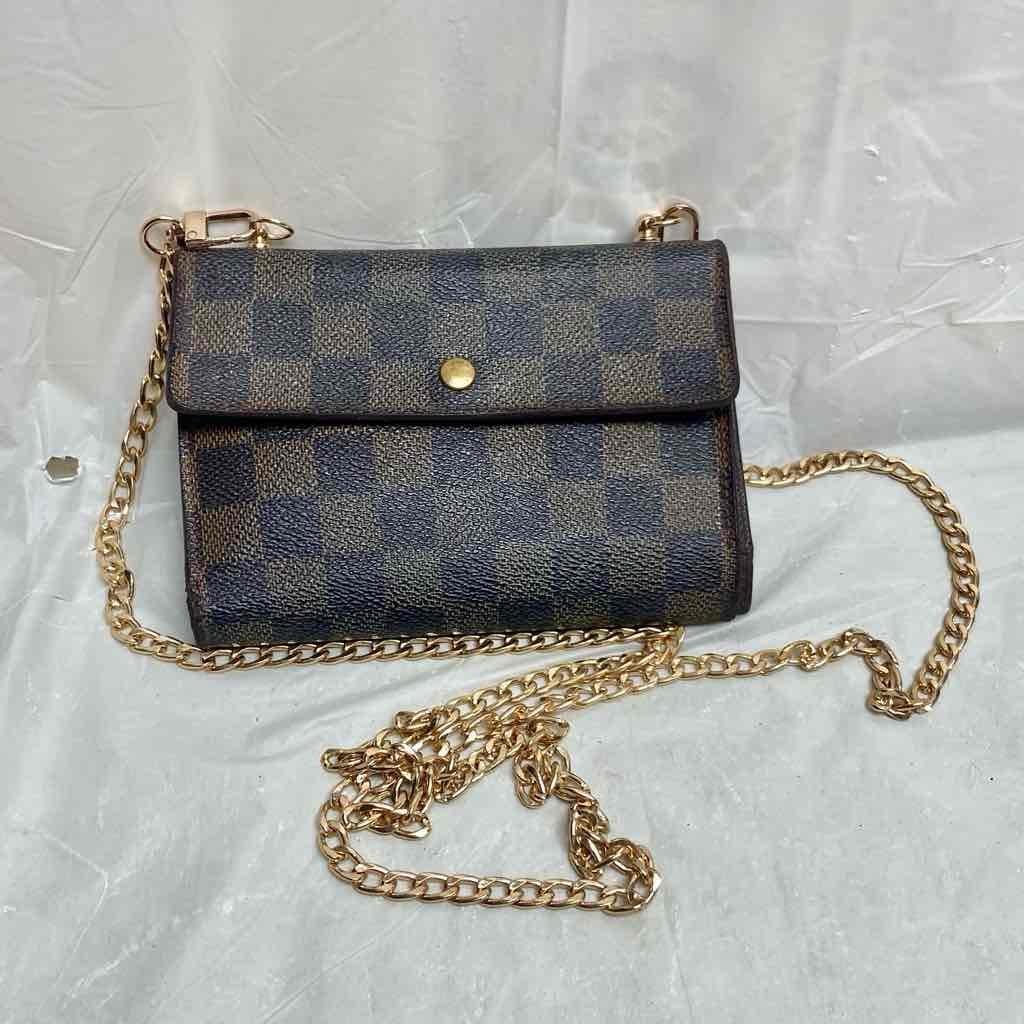 Authentic, Louis Vuitton, Damier Ebene, Bi-fold Passport Wallet Crossbody 6in x
