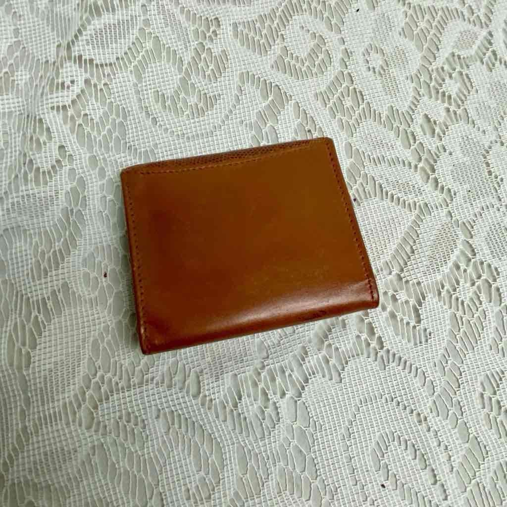 Vintage, Salvatore Ferragamo, Rare, Tan Brown Reptile Coin Wallet 3,5in x 3In (Z